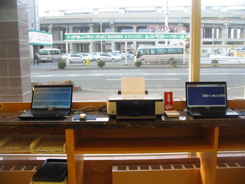 Toyoko Inn Shin-Yamaguchi-Eki Shinkansen-Guchi Экстерьер фото